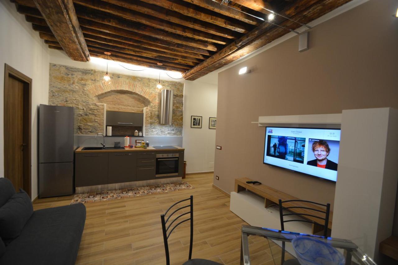 Vico Durazzo Apartment Genoa Bagian luar foto