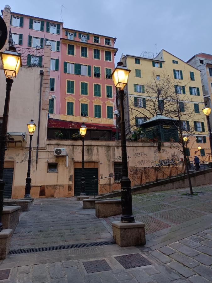 Vico Durazzo Apartment Genoa Bagian luar foto