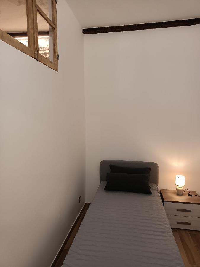 Vico Durazzo Apartment Genoa Bagian luar foto